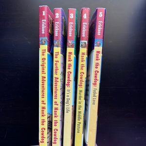 Hank the Cowdog paperback book set 1-5.good-great condition.